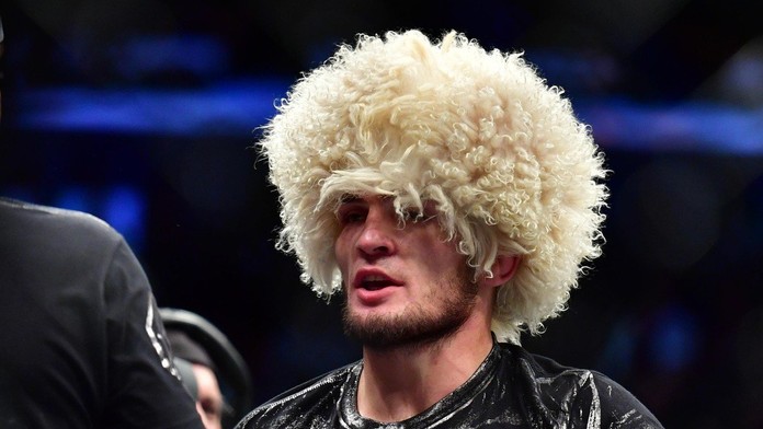 Kdo je Khabib, kde se vzal? Conor stojí proti synovi veterána z války