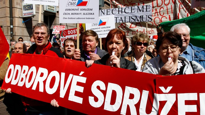 Odbory jsou připravené zastavit dopravu v zemi
