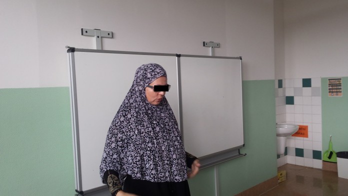 Rozhodně jsme se nemodlili, tvrdí učitelka o hodině v búrce
