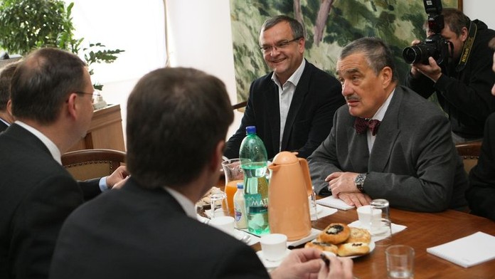 TOP 09, VV a ODS utvoří vládní koalici