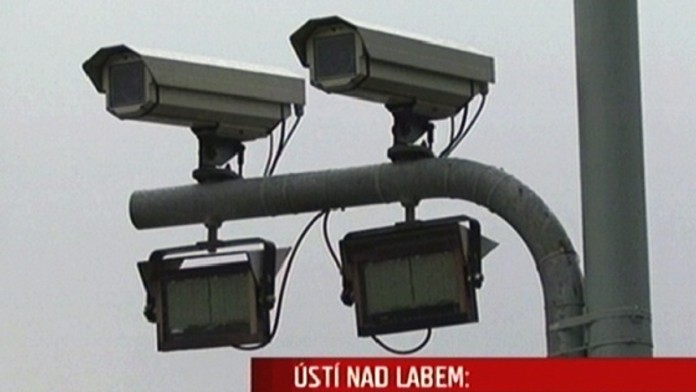 Kladivo na řidiče v Ústí: dvacítka nových radarů