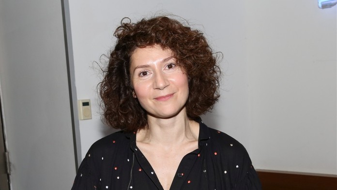 Martha Issová