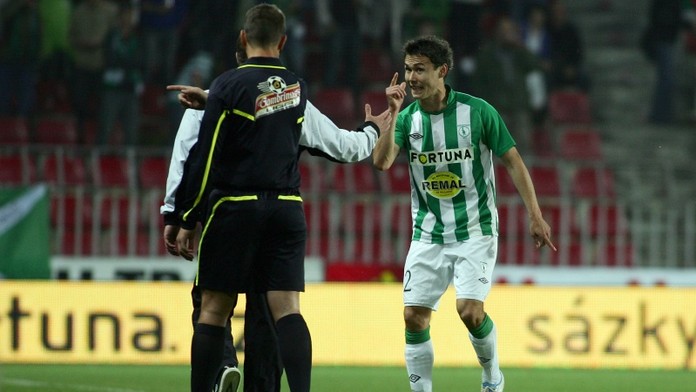 Rozhodčí je snad SPARŤAN, bouřil vyloučený Ibragimov z Bohemians