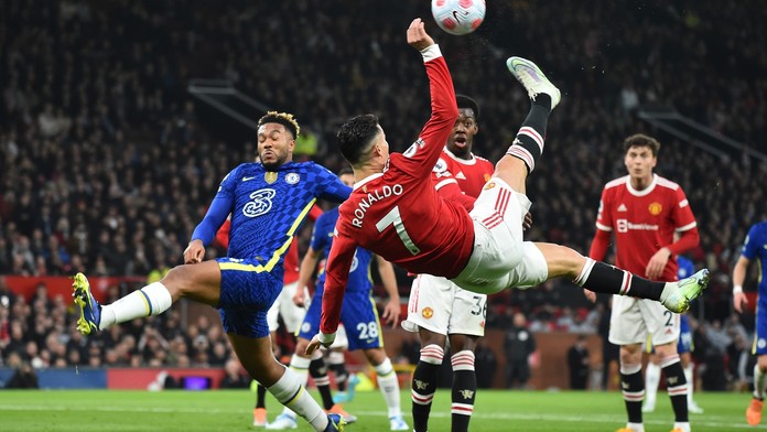 Šlágr na Old Trafford skončil remízou. Bod proti Chelsea zachránil Ronaldo