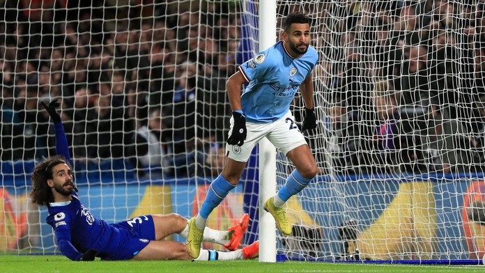 Citizens porazili Chelsea a stáhli náskok Arsenalu. The Blues jsou už desátí