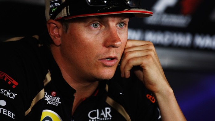Spekulace v F1. Räikkönen by se mohl vrátit do Ferrari