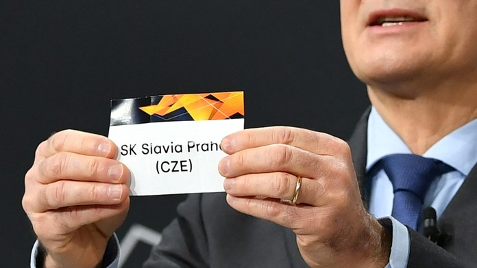 Staří známí, Mourinho či bývalý tým Krmenčíka. Na koho může Slavia narazit?
