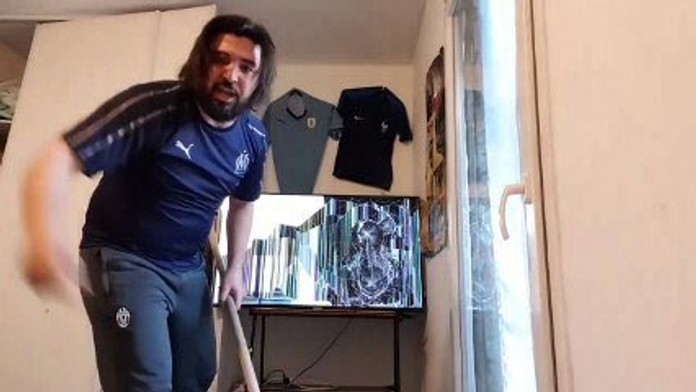 Fanoušek Marseille se pomátl! Po každé prohře klubu rozfláká televizi