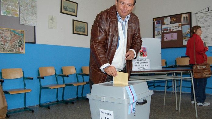 Druhé kolo senátních voleb provází výrazný nezájem voličů