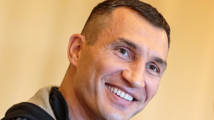 Sparingpartner Vladimira Klička se válel na zemi ještě před zápasem