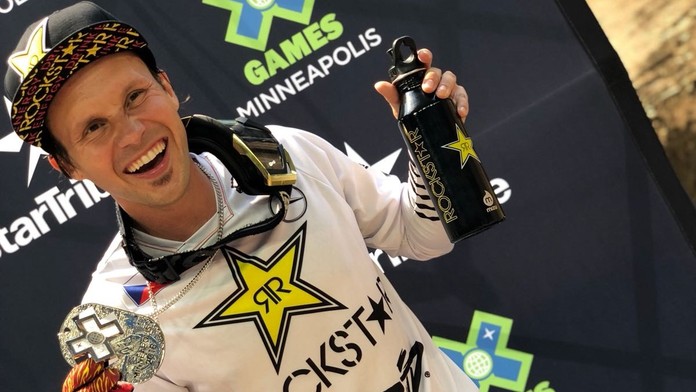 Úžasný kousek Podmola: Zdolal 12,5 metru, má stříbro z X-games!