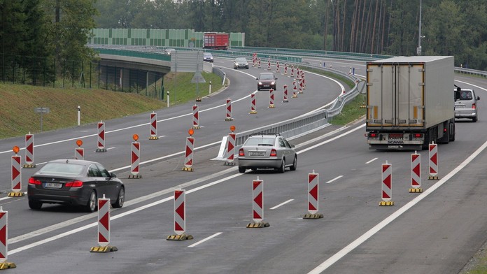 Uzavírka Pražského okruhu i dálnice! Řidiče čekají o víkendu komplikace