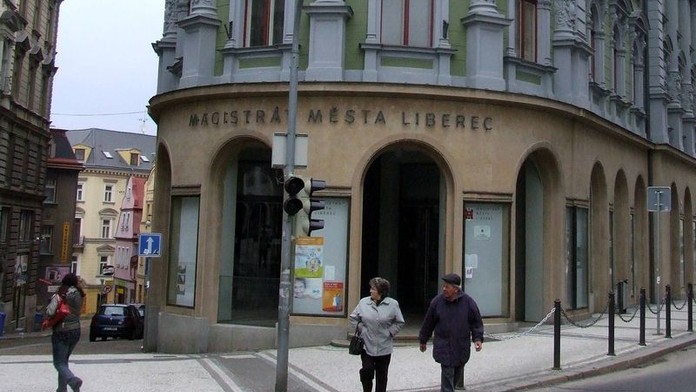 Liberec oblékne úředníky do uniforem