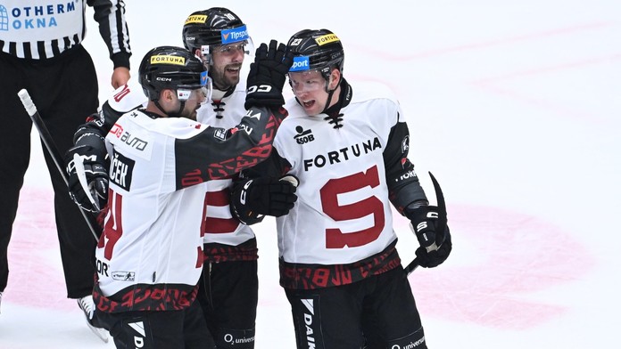 Tři body pro Spartu. Úvodní extraligový duel rozsekl skvělou tečí Kousal