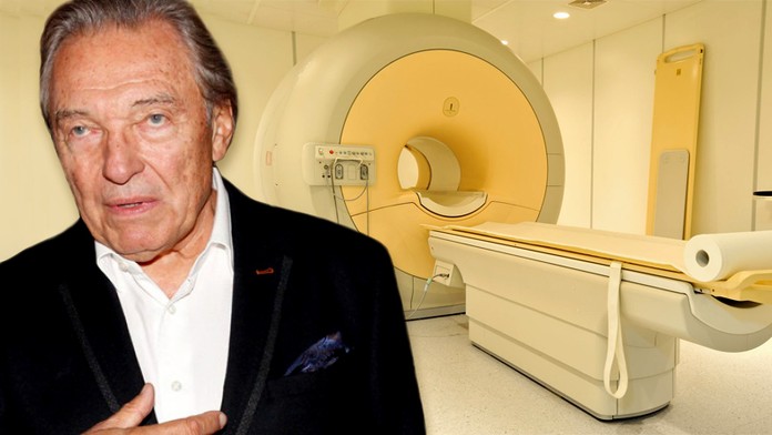 SLÁVA! Karel Gott se cítí lépe, dokonce už přijímá návštěvy!