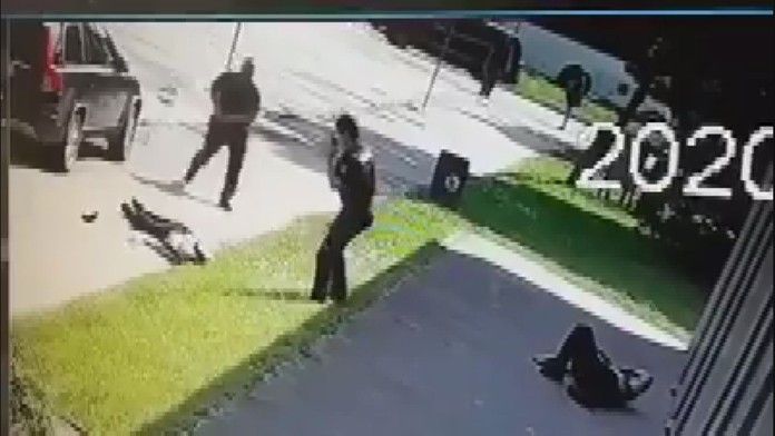 Děti do náruče, útěk, střelba! Video má zachycovat zásah ve Vrútkách