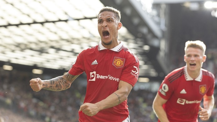 Gólová oslava posily United? Pozdrav pro syna i fanynku s rakovinou