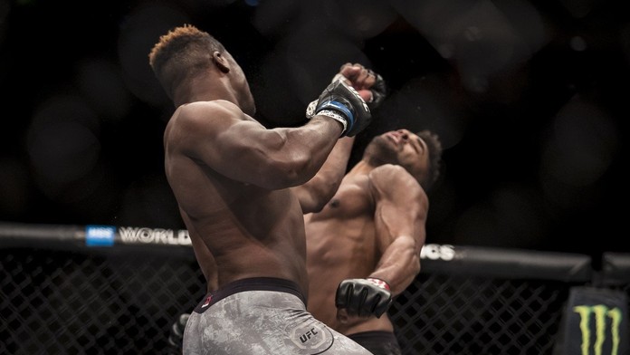 Brutální KO: Borec z UFC předvedl nejtvrdší úder na světě! VIDEO