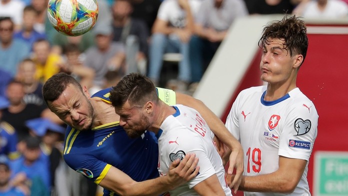 Zklamání a komplikace v boji o EURO! Češi nestačili na Kosovo