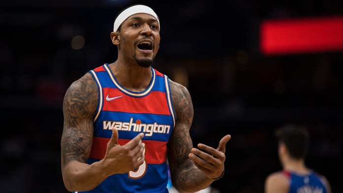 Měl jsem se narodit později, žasne hvězda NBA nad obří smlouvou