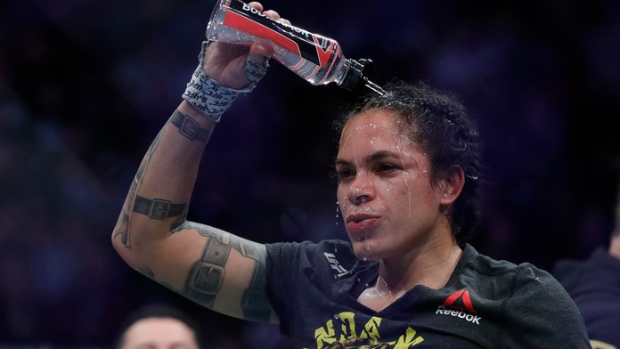 Chystaný UFC turnaj přišel o titulový duel! Šampionka čeká na lepší časy