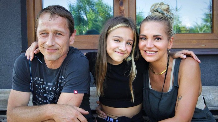 Dara Rolins a Matěj Homola s dcerou Laurou