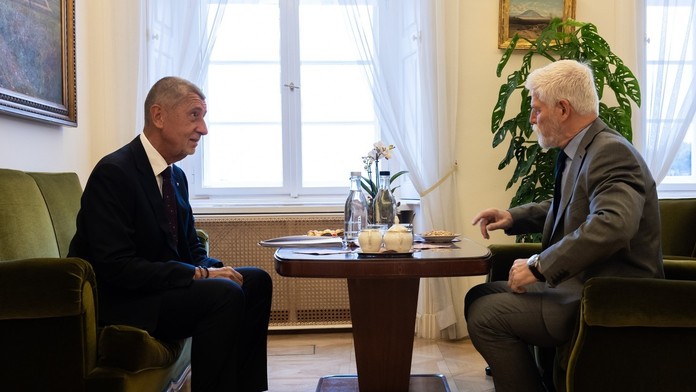 Pavel si pozval Babiše na kobereček. Trvá na vysvětlení střetu zájmů