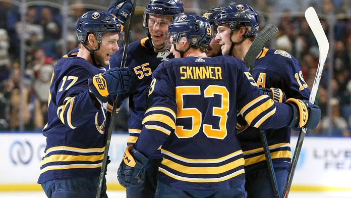 Buffalo vyloupilo Philadelphii! Voráček se bodově neprosadil