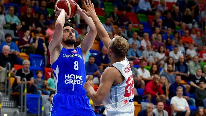 Čeští basketbalisté v přípravě zdolali Polsko i podruhé