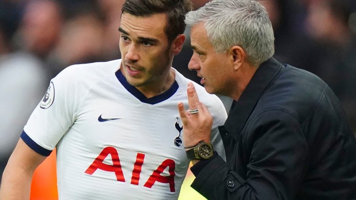 Léčba Mourinhem! Tottenham první zápas s novým koučem zvládl