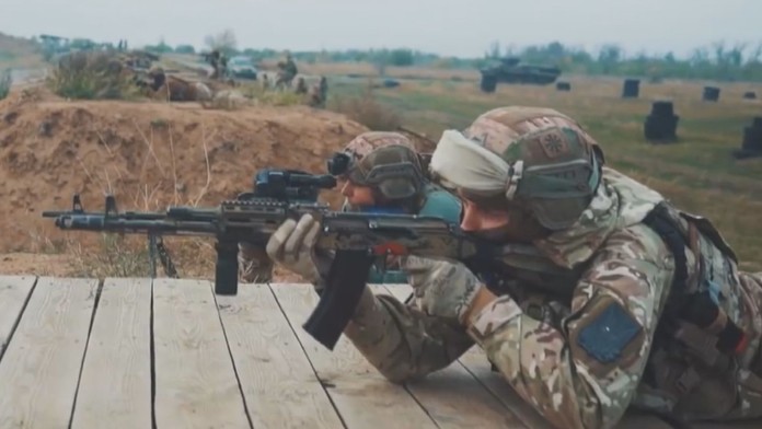 Finsko je na ruský útok připravené. Jsme pro Putina velké sousto, řekl generál