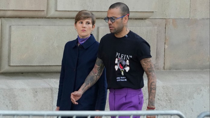 Dani Alves byl očištěn. Bývalá hvězda se zbavila obvinění ze znásilnění