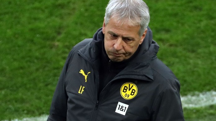 Dortmund po ostudné prohře se Stuttgartem vyhodil trenéra
