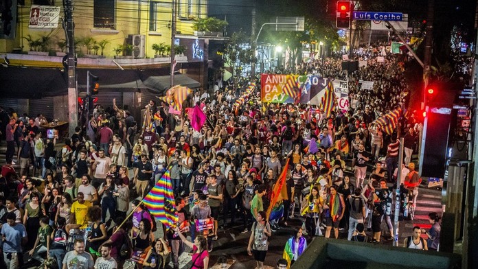 Homosexualita se může léčit, řekl soudce v Brazílii. Lidé se bouří