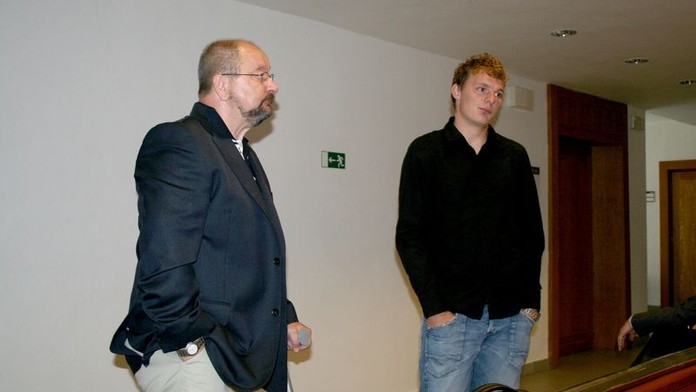 Fotbalista si za rvačku vykoledoval podmínku a psychiatra