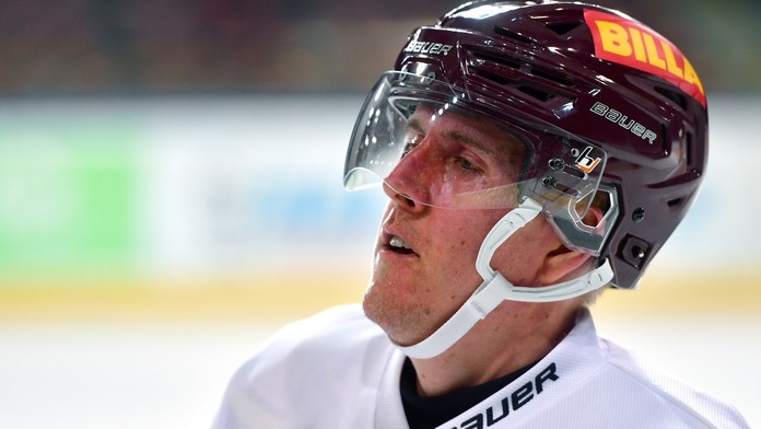 Překvapení ve Spartě! Útočník Kvapil skončil den před startem extraligy