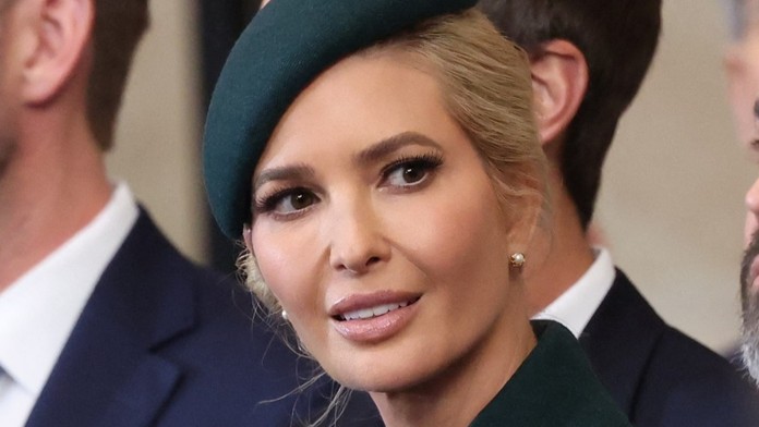 Trumpova dcera šokovala svět. Oblékla se jako žena ze seriálu o tvrdé diktatuře
