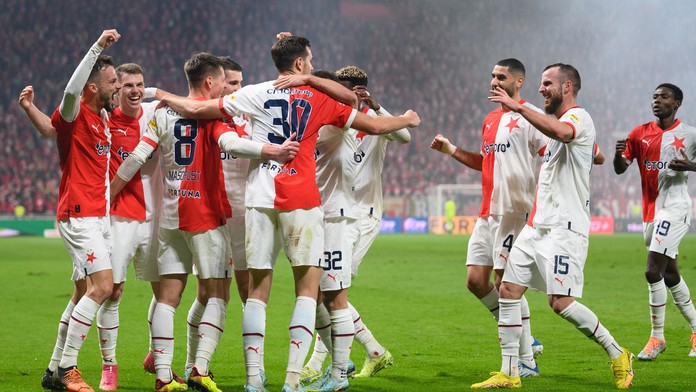 Slavia se s Ballkani natrápila. Nakonec slaví nejtěsnější možné vítězství