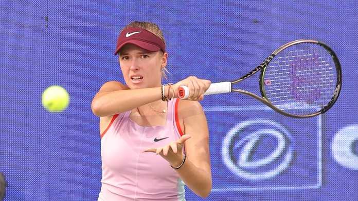 Fruhvirtová je poprvé v semifinále turnaje WTA. Porazila druhou nasazenou