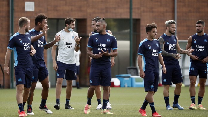 Start Ligue 1 se odkládá. V týmu Marseille mají 4 hráči koronavirus