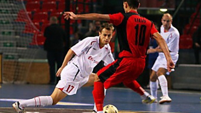 UEFA zmatkuje, Chrudim touží po vítězství