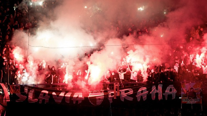 Čechům vstup zakázán! Bordeaux proti Slavii zpřísnilo pravidla