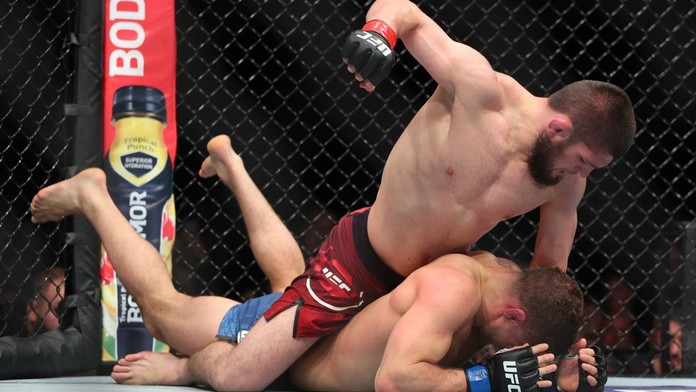 Khabib obral McGregora o vše: Vládnout bude neporažený král!