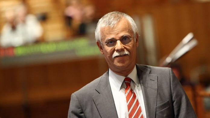 Kandidát na ombudsmana podle soudu šikanoval sekretářku
