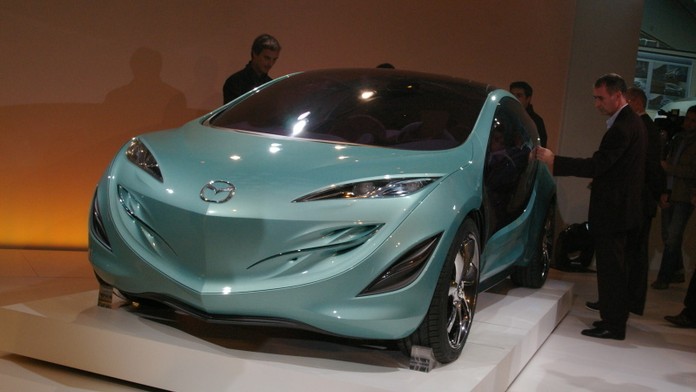 Něžná Mazda Kiyora