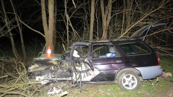 Drsný rozchod: Chtěl přejet expřítelkyni, potom se jel zabít