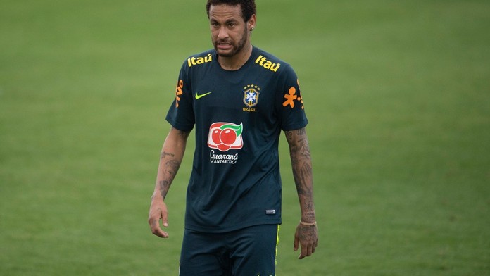 Další hvězda v problémech! Neymar je obviněný ze znásilnění