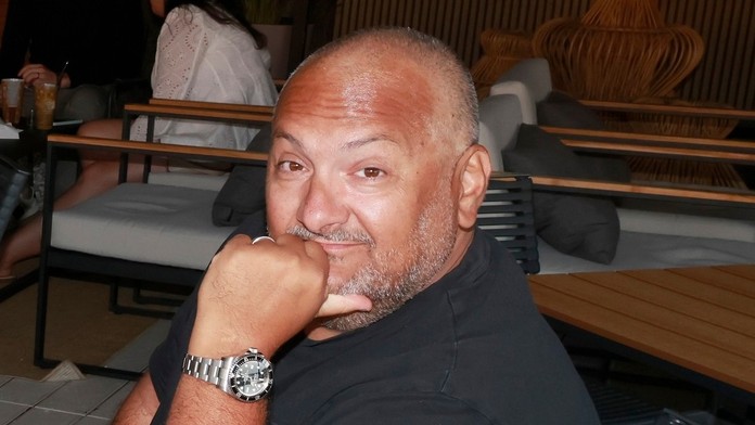 Hezucký se krátce před smrtí ozval fanouškům. Na poslední fotce se usmívá |  TN.cz