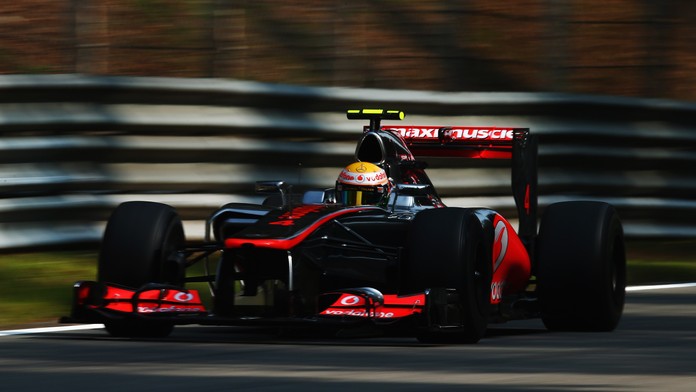 Hamilton vyhrál kvalifikaci na Velkou cenu Itálie, McLaren má první řadu