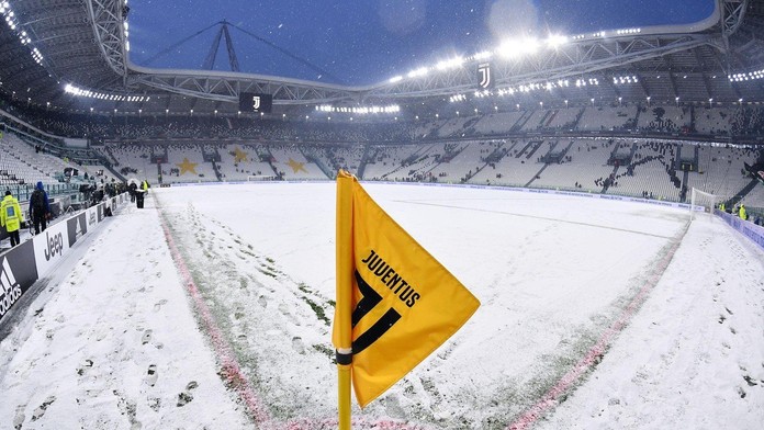 Fotbalisty v Itálii zaskočil sníh! Juventus ani neodehrál utkání